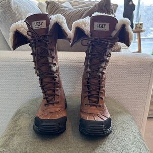 UGG Women's Tan and Black Winter Boots-Tall version size 7